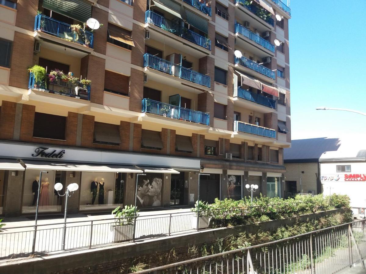Roma Trastevere Station Eksteriør bilde